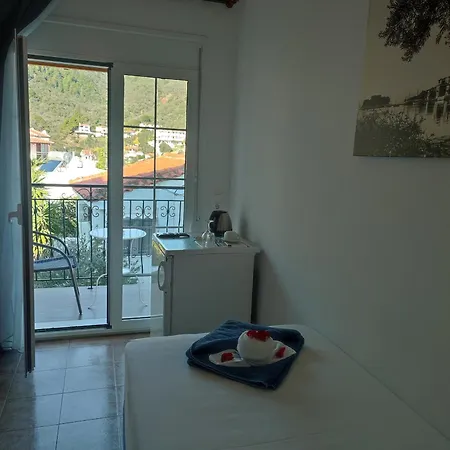 Nina Adult Only Hotell