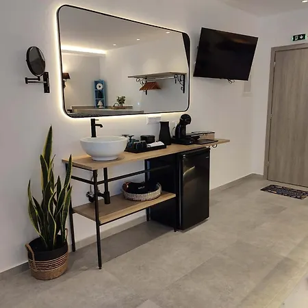 Nina Adult Only Hotel