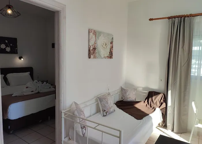 Nina Adult Only Hotel Città di Skiathos